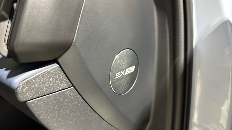 Volvo EX30 200kW SM Extended Range Ultra 69kWh 5dr Auto Electric Estate